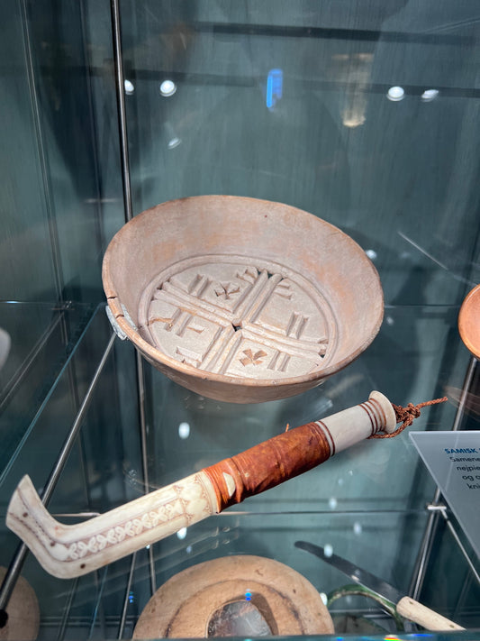 Sami Cheese Mould
