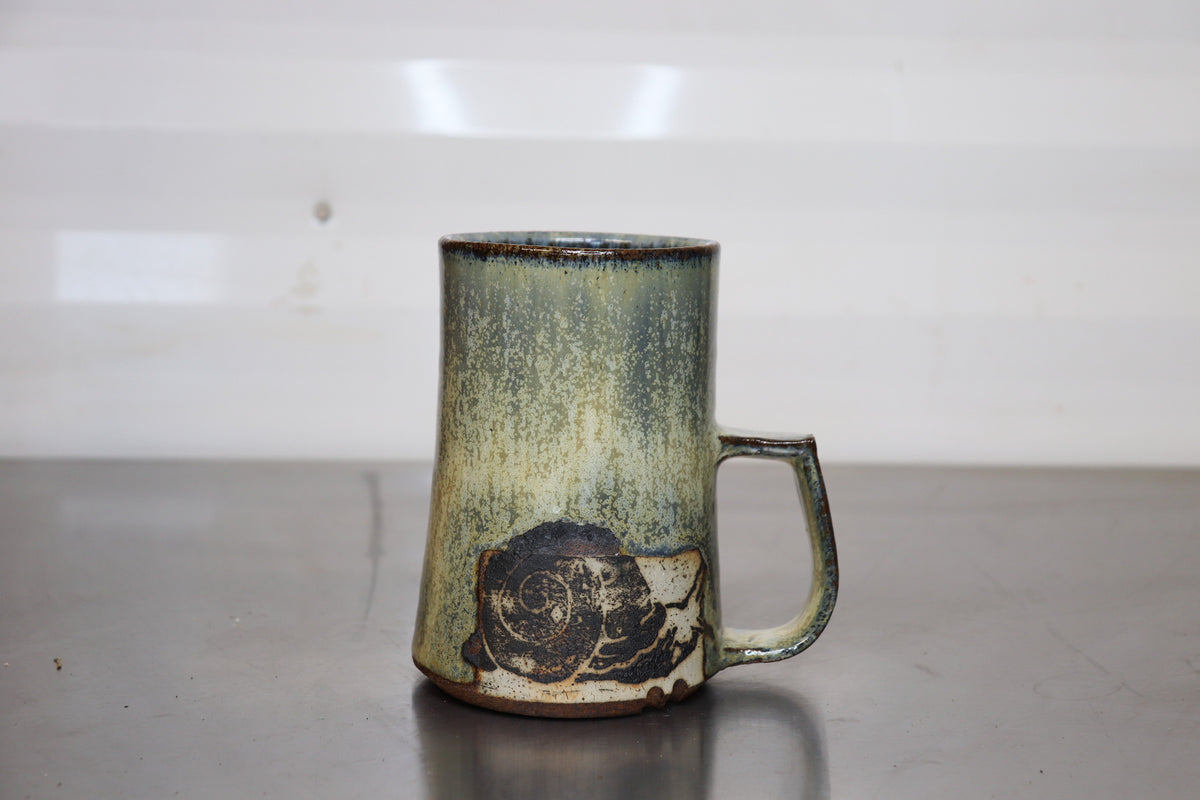 Wide Base Mug - Snail Lino Print