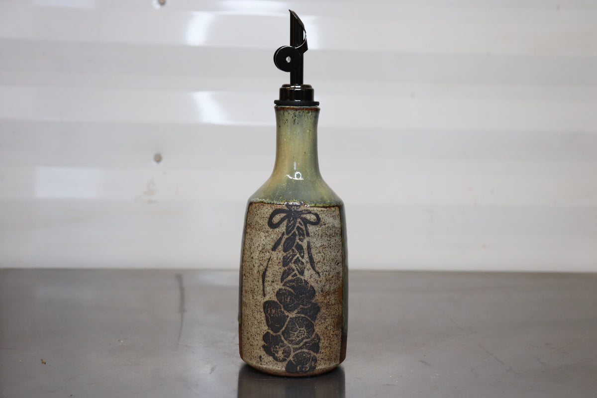 Oil Bottle - Garlic Braid Lino Print