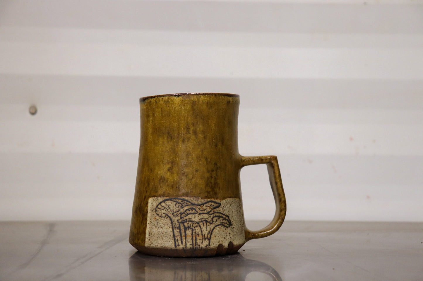 Wide Base Mug - Chanterelles