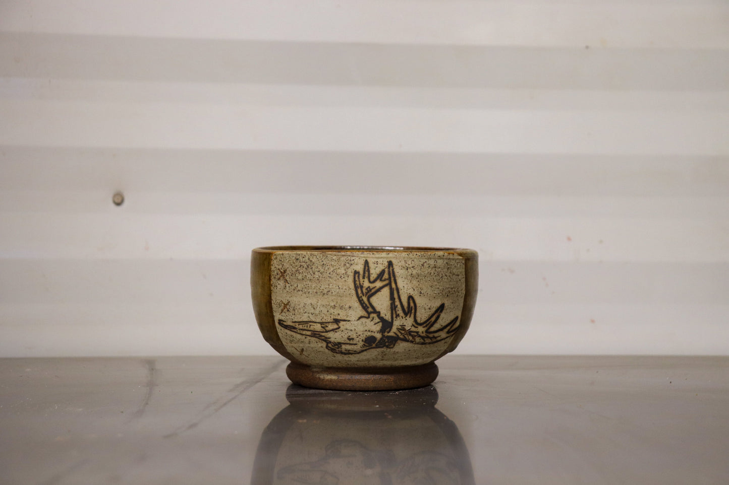 Rounded Bowl - Moose Skull