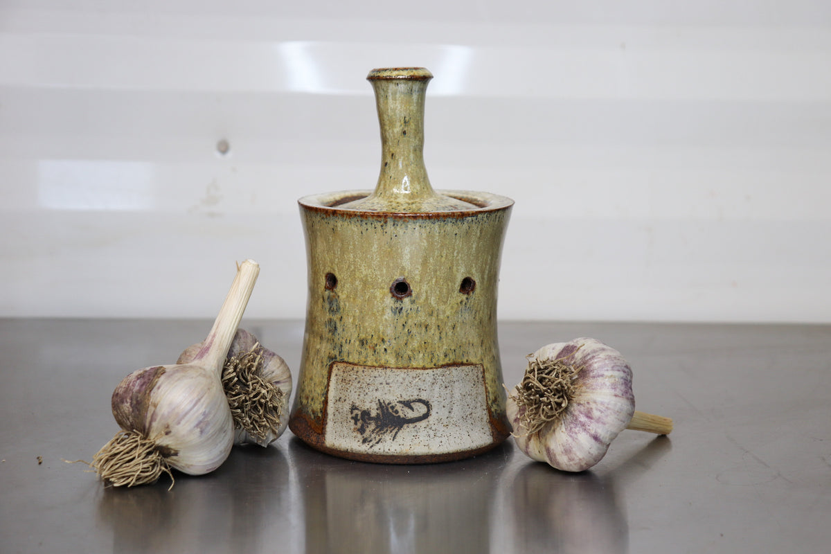 Garlic Keeper - Lino Print Amphora