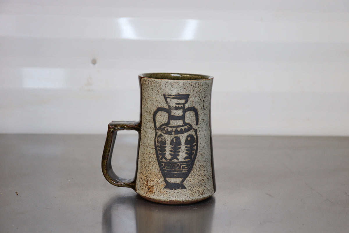 Wide Base Mug - Amphora Lino Print