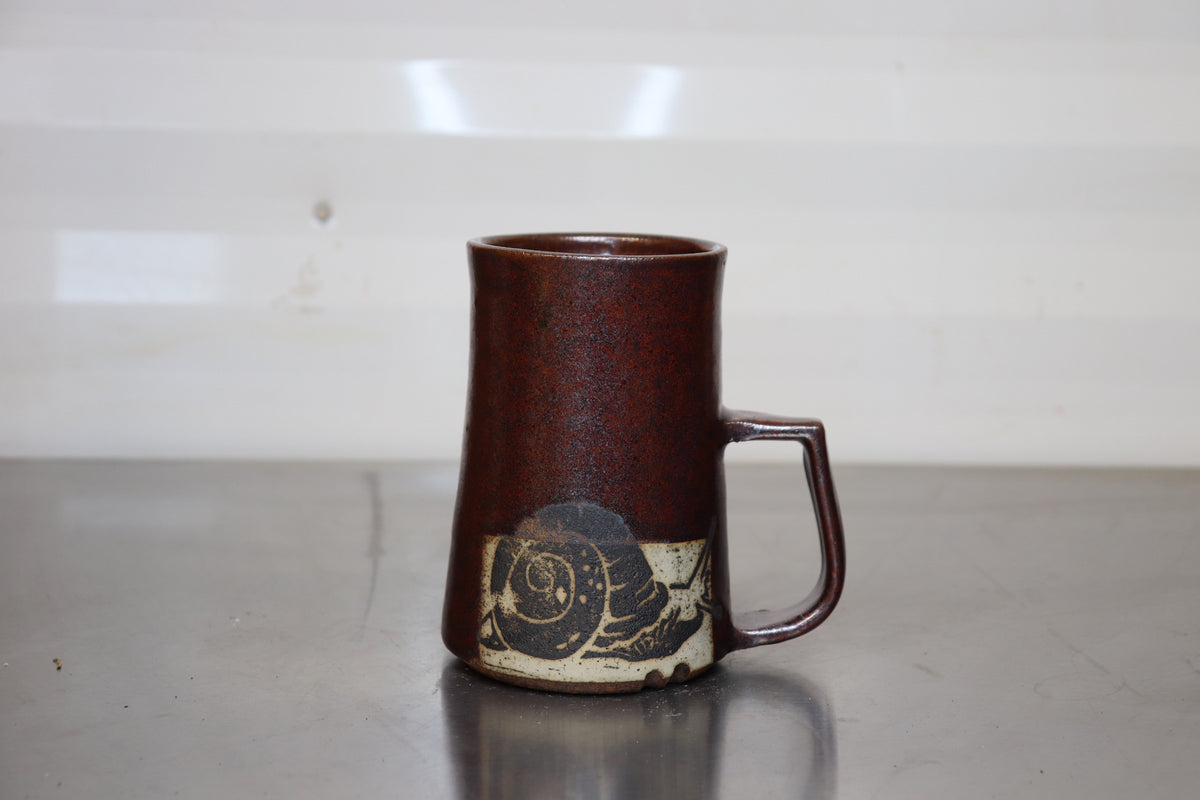 Wide Base Mug - Snail Lino Print