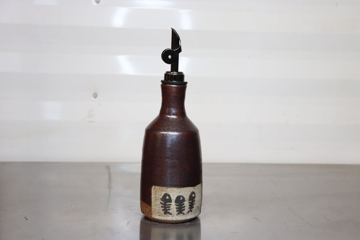 Oil Bottle - Amphora Lino Print